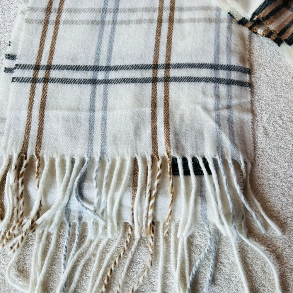 Bundle of 2 PLAID FRINGE SCARVES NEUTRAL COLORS MADE IN ITALY, GERMANY CASHMINK